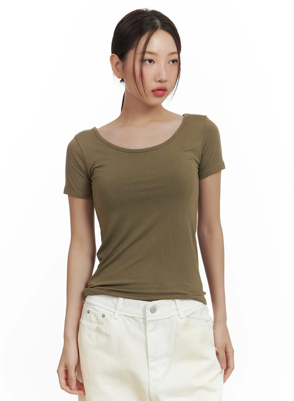 Round Neck Solid Tee CU420 sold by Lewkin