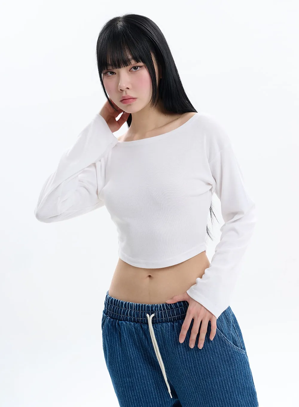 Solid Crop Long Sleeve Top IF413 sold by Lewkin