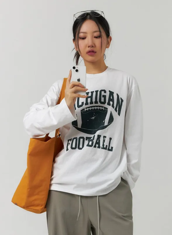 Graphic Oversized Tee CF405 sold by Lewkin