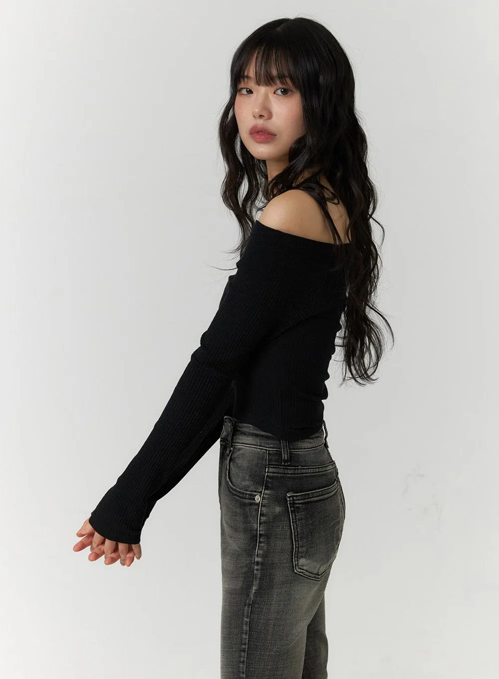 Slim Fit Off-Shoulder Tee CF407 sold by Lewkin product image thumbnail 5