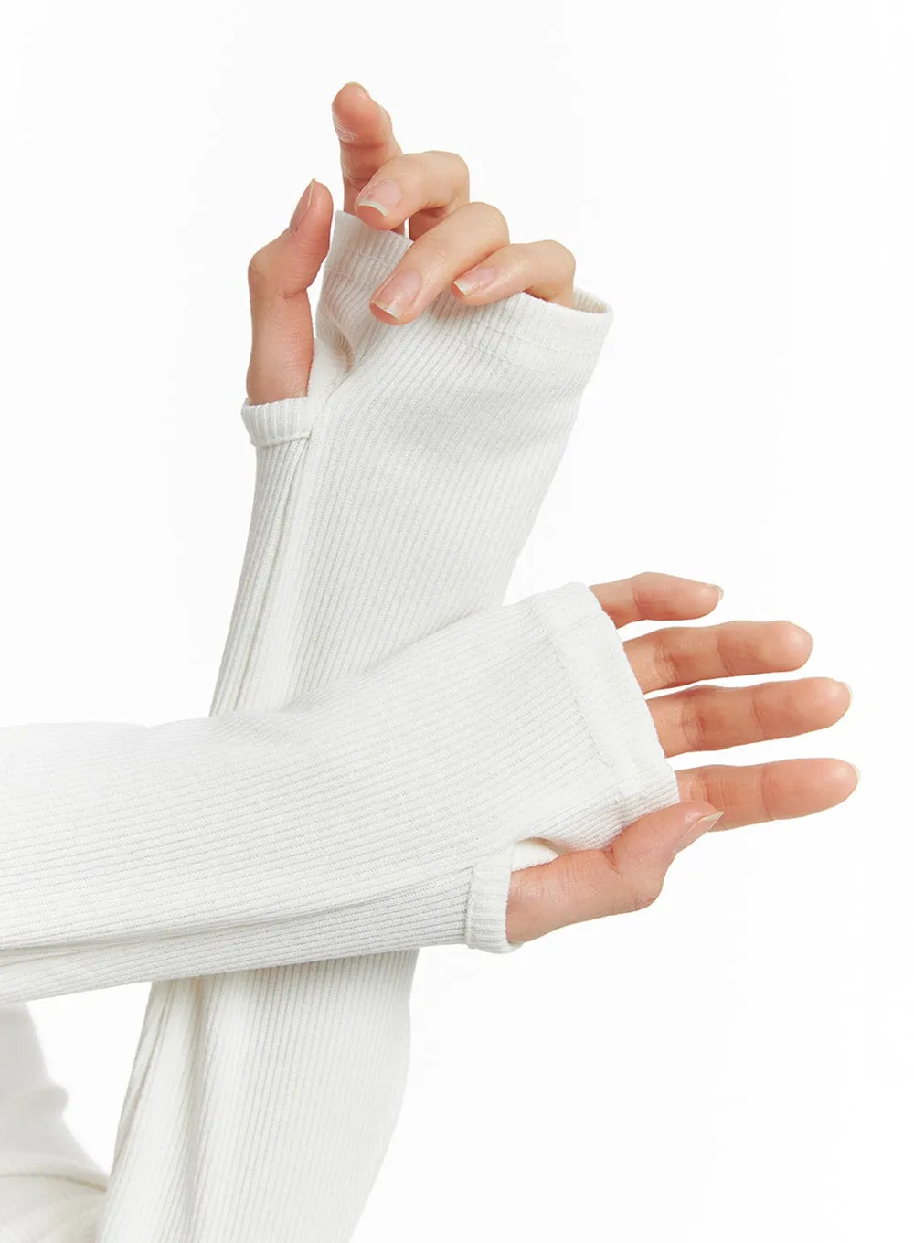 Round Neck Buttoned Long Sleeve Top IM414 sold by Lewkin product image thumbnail 3