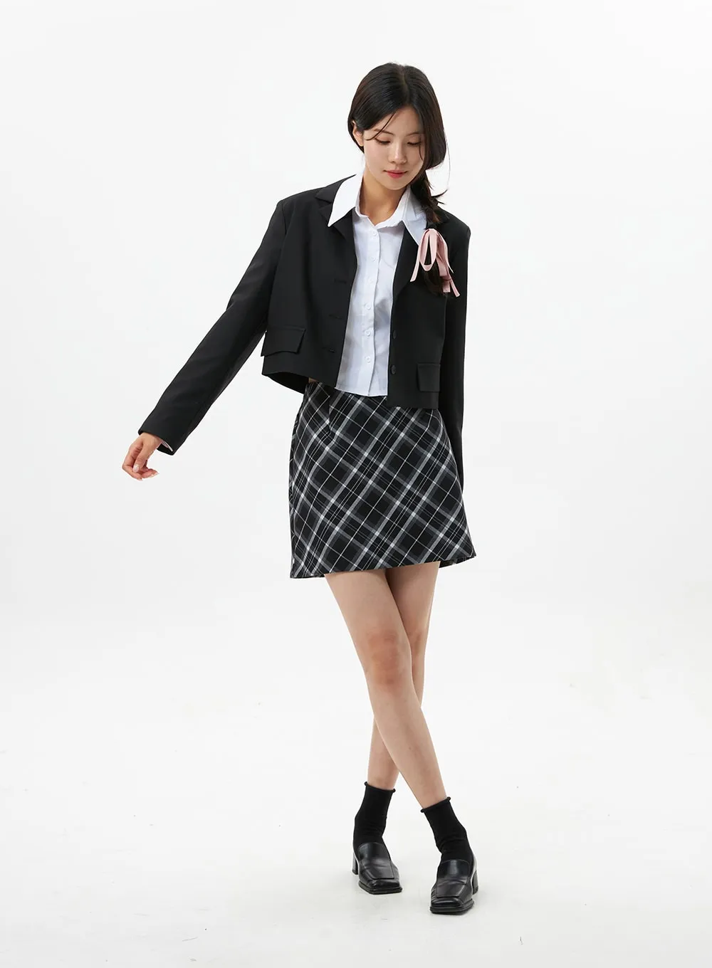 Collarless Crop Blazer OS319 sold by Lewkin product image thumbnail 3
