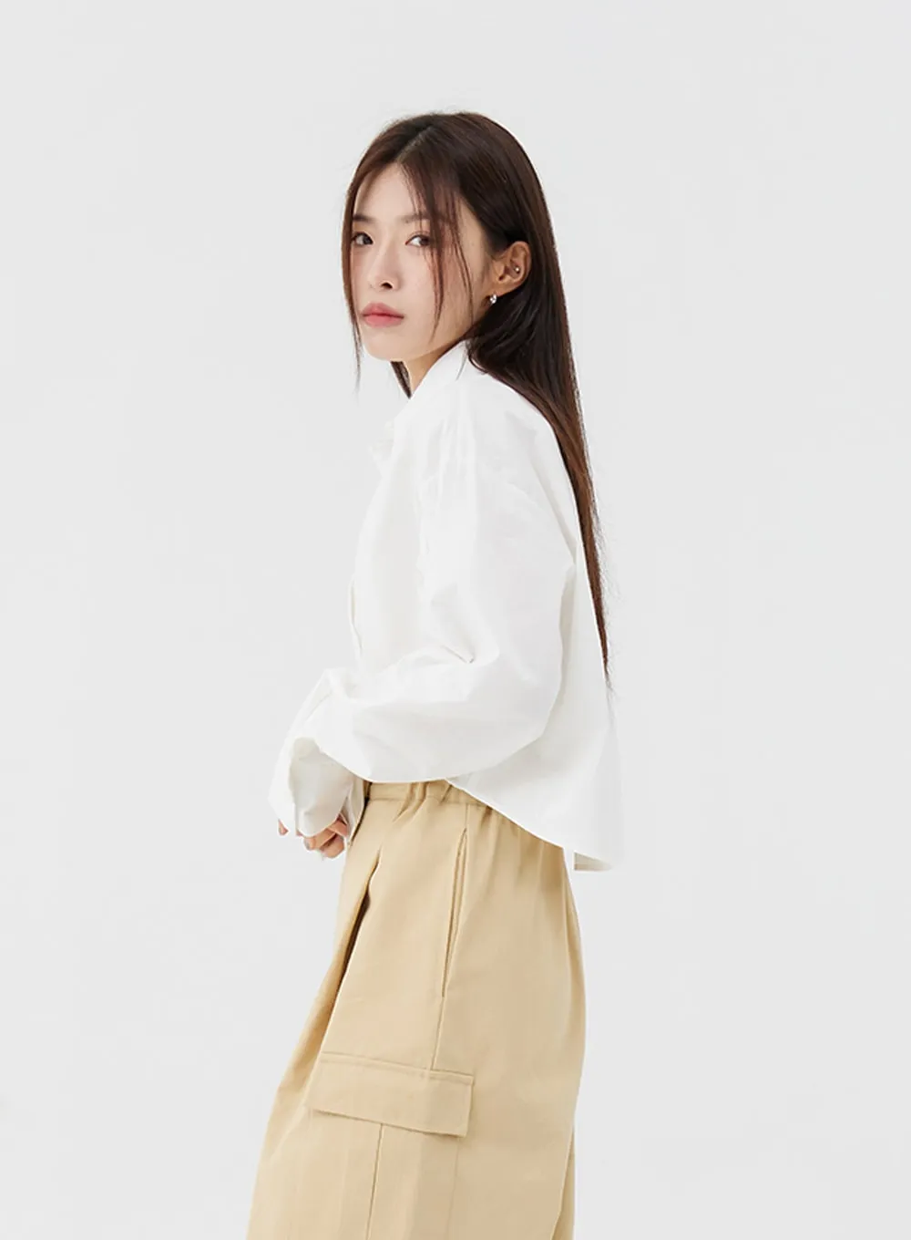 Basic Cropped Long Sleeve Shirt IG24 sold by Lewkin product image thumbnail 3