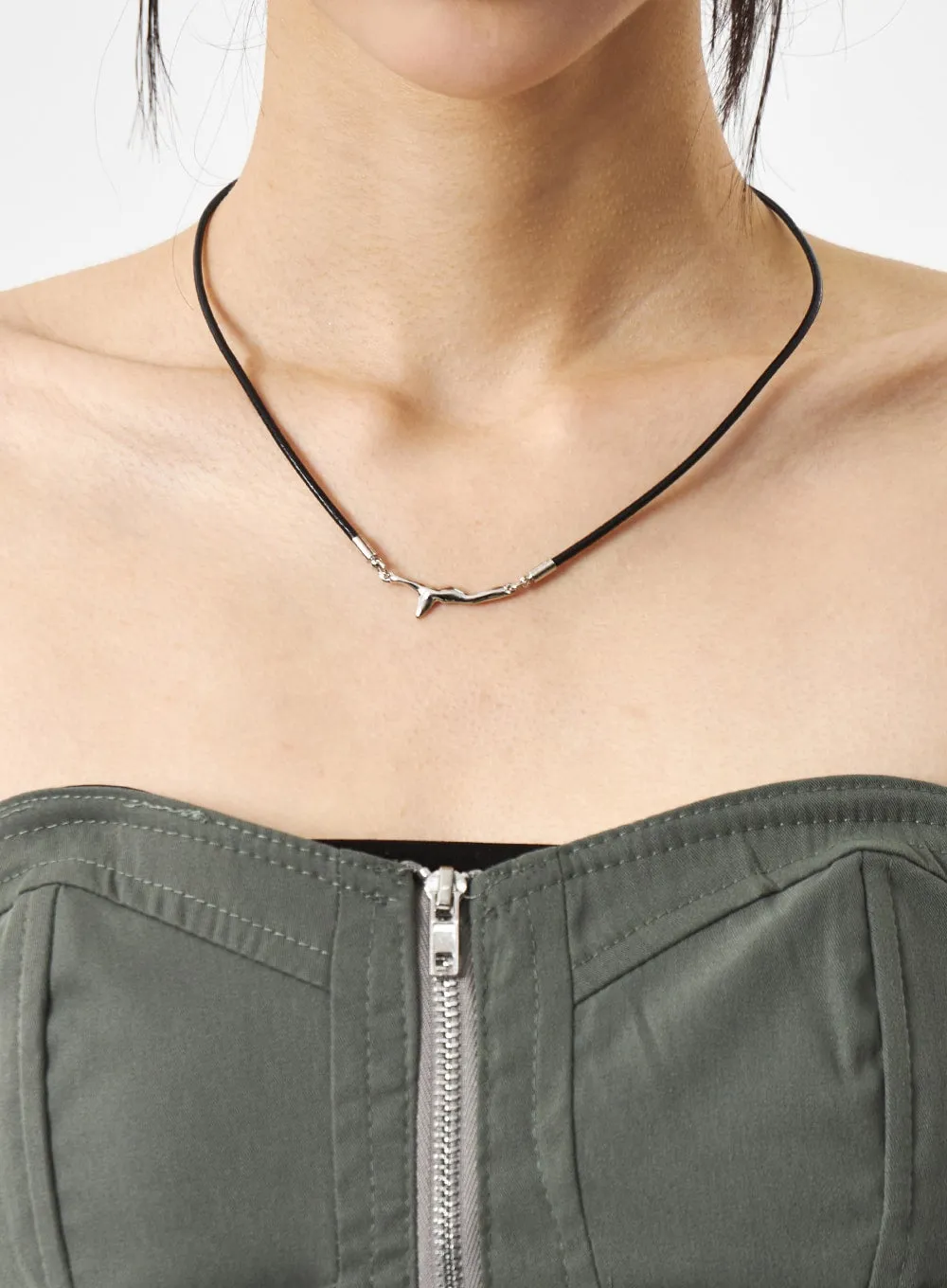 Horn Necklace CA310 sold by Lewkin