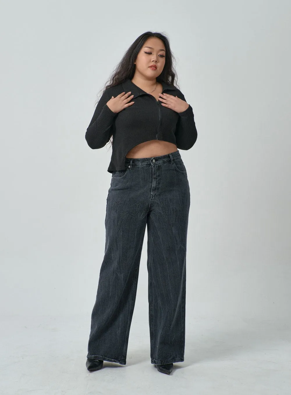 Plus Wide Leg Wash Black Jeans IF317 sold by Lewkin product image thumbnail 5