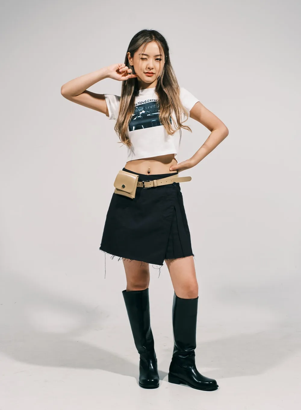 Expression Graphic Crop Tee CJ02 sold by Lewkin product image thumbnail 4