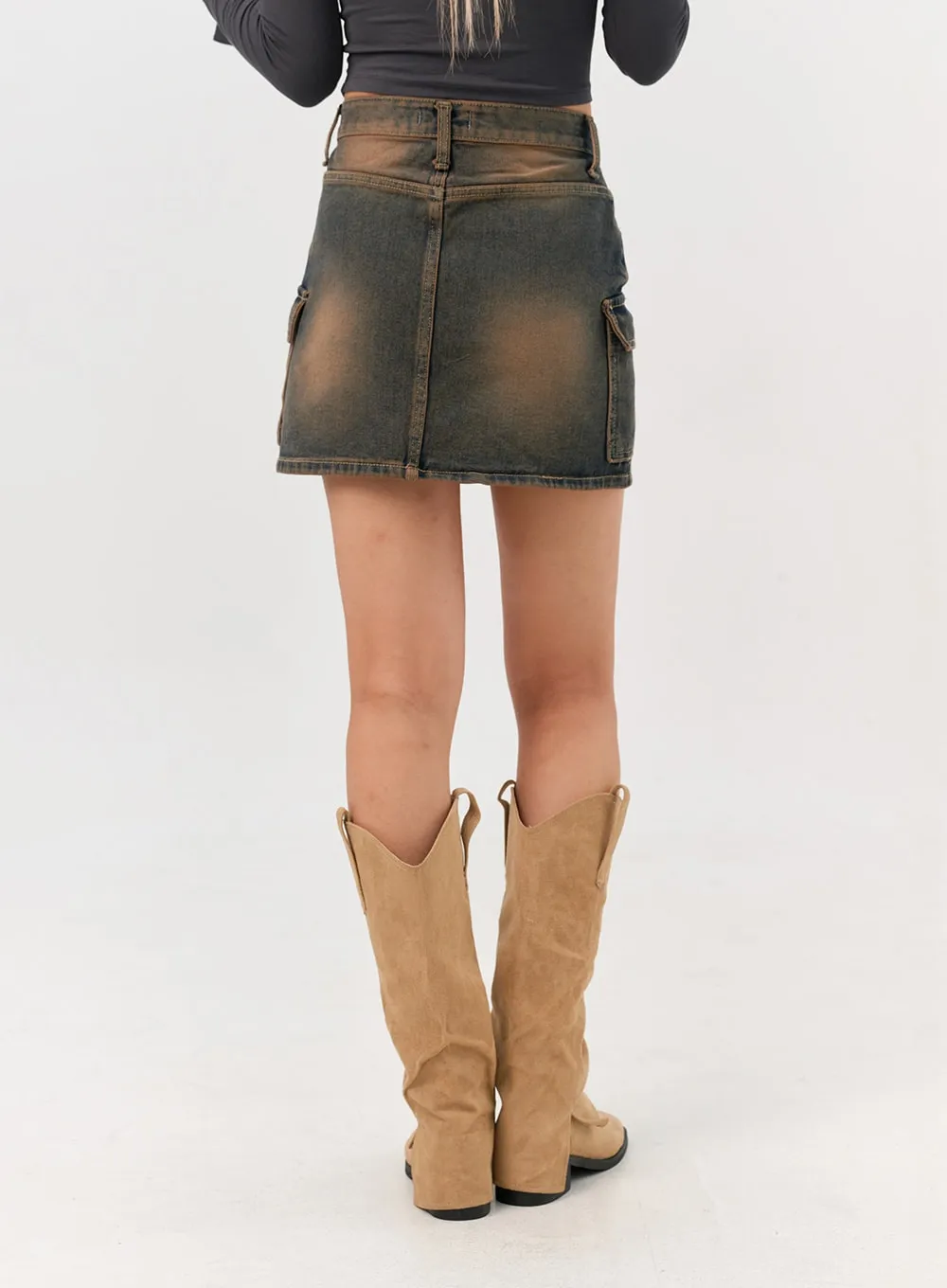 Chic Cargo Mini Skirt IN301 sold by Lewkin product image thumbnail 3