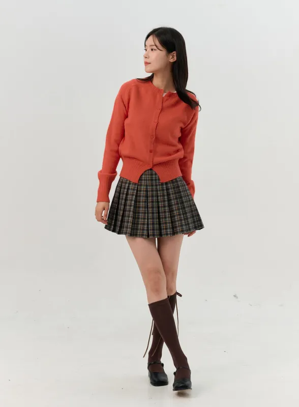 Pleated Check Mini Skirt OO327 sold by Lewkin