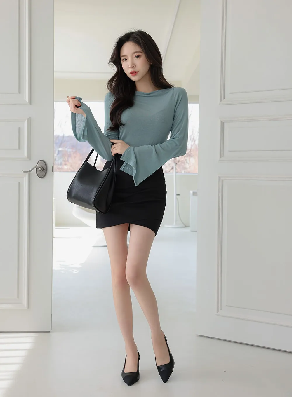 Daily Mini Minimalist Shoulder Bucket Bag IA05 sold by Lewkin product image thumbnail 3