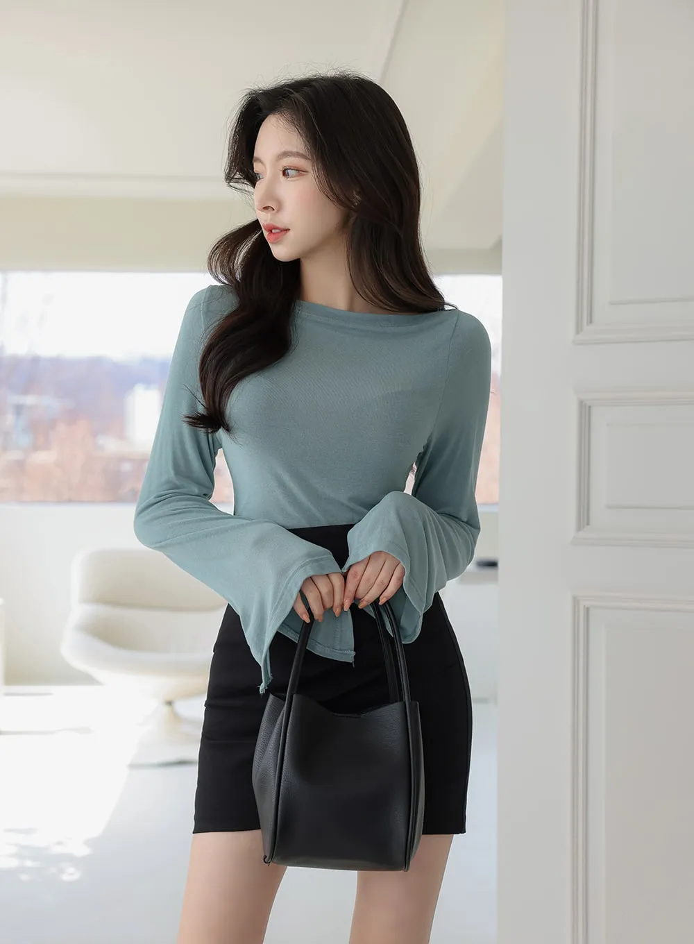 Daily Mini Minimalist Shoulder Bucket Bag IA05 sold by Lewkin product image thumbnail 2