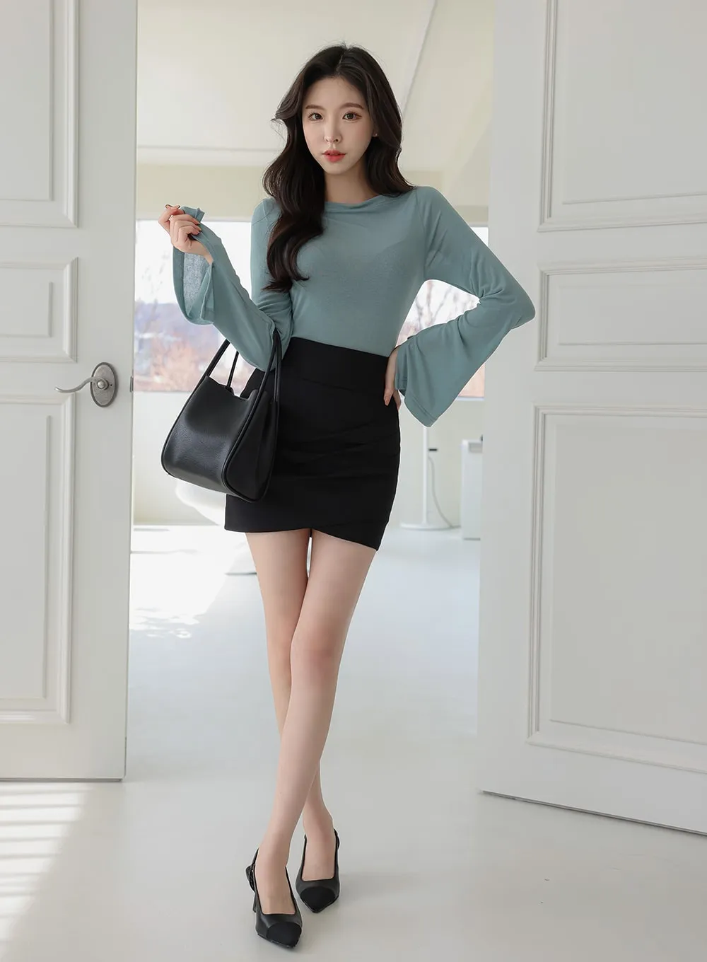 Daily Mini Minimalist Shoulder Bucket Bag IA05 sold by Lewkin product image thumbnail 4