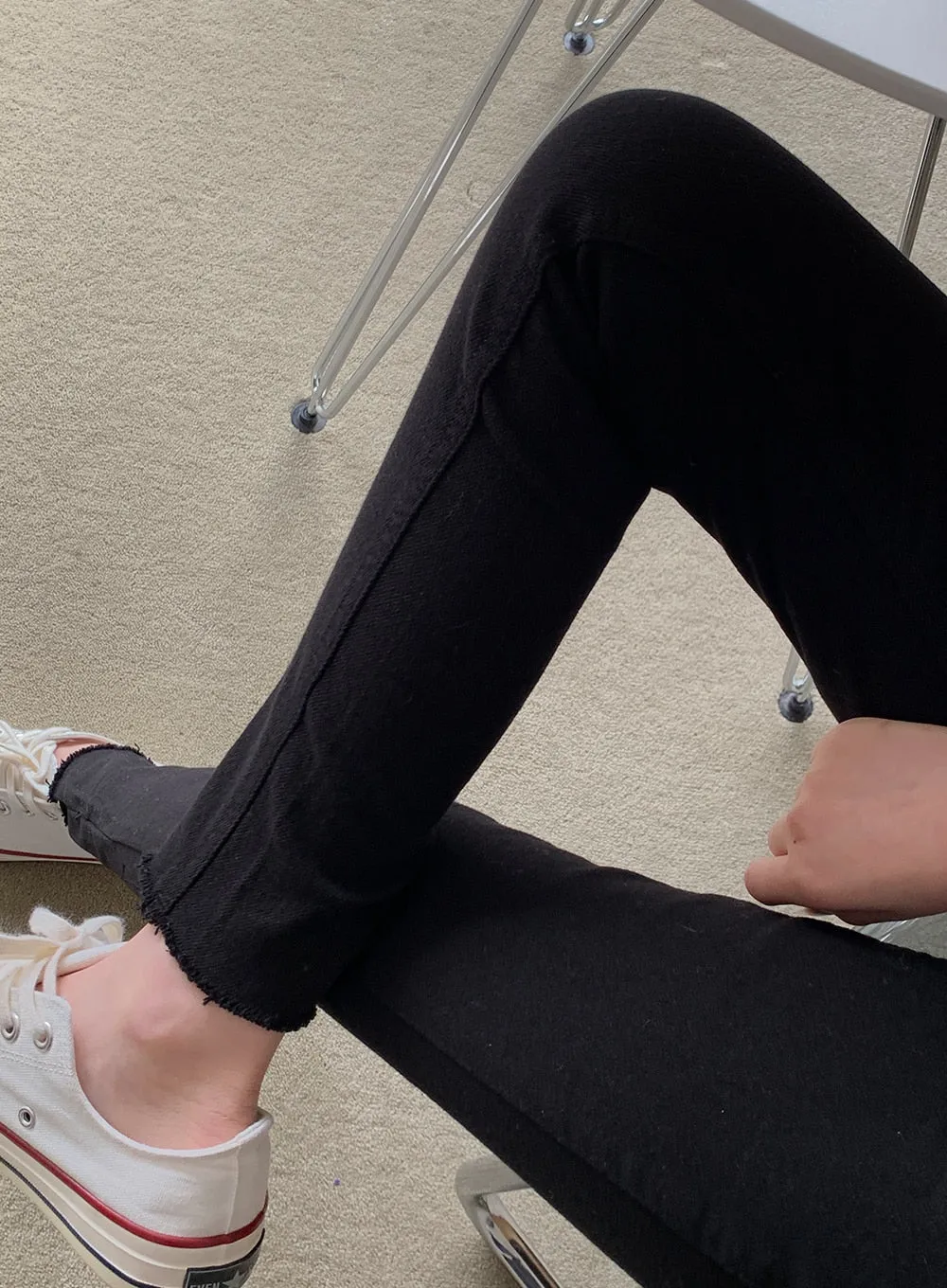 High Waist Cotton Skinny Pants J31 sold by Lewkin product image thumbnail 3