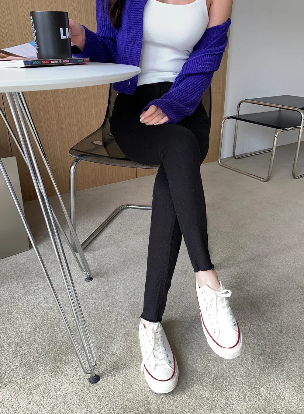 High Waist Cotton Skinny Pants J31 sold by Lewkin product image thumbnail 5