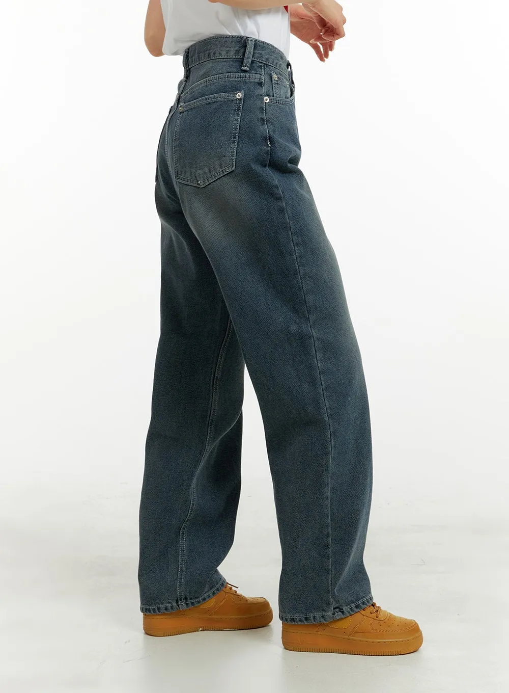 Washed Straight Jeans OA405 sold by Lewkin product image thumbnail 2