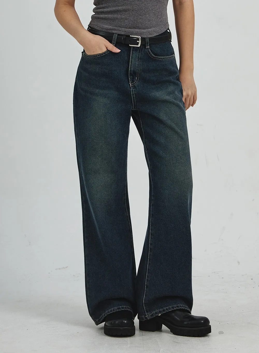 Wide Leg Jeans CN28 sold by Lewkin