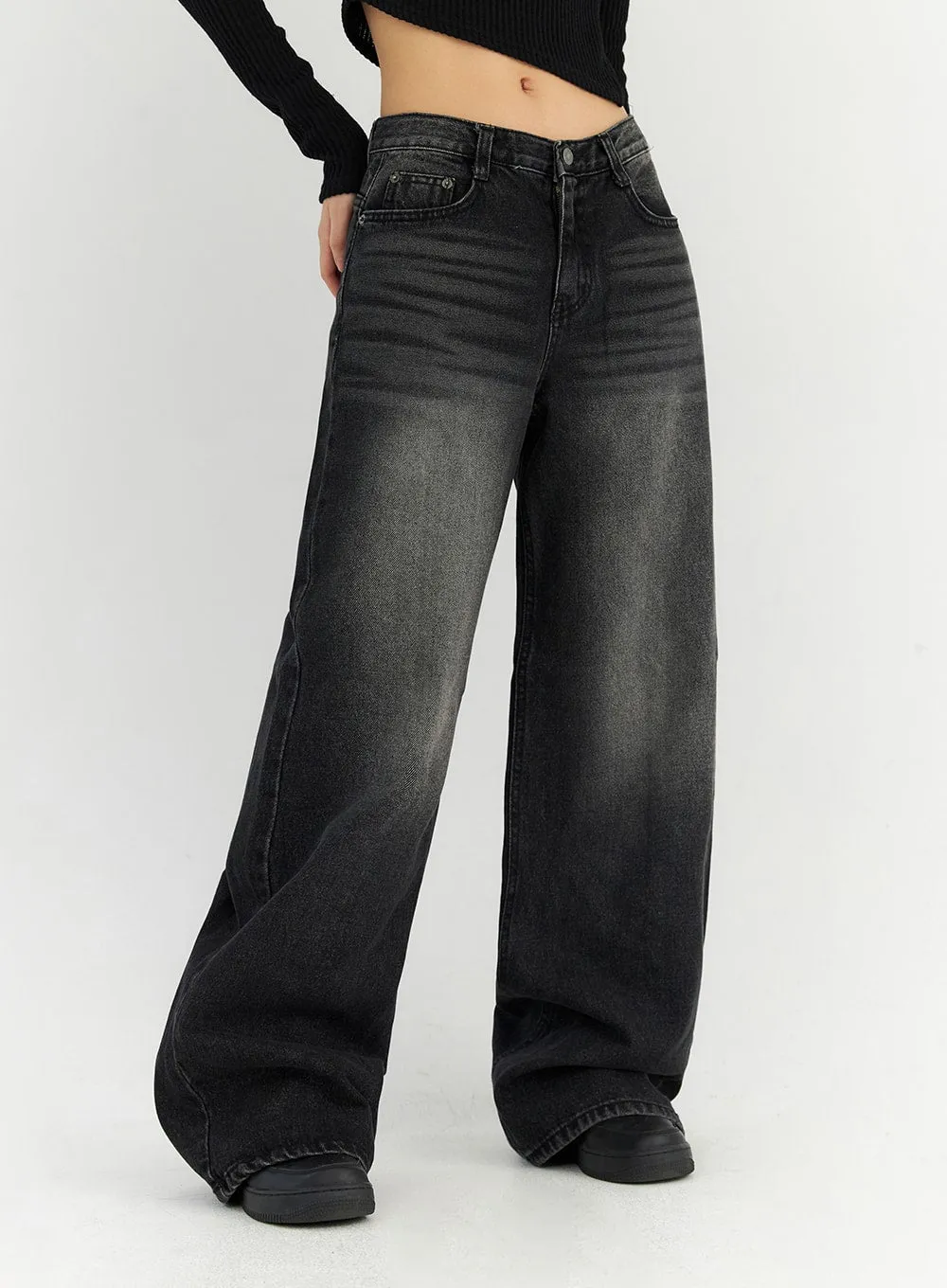 Back Slit Washed Wide Leg Jeans CN306 sold by Lewkin product image thumbnail 5