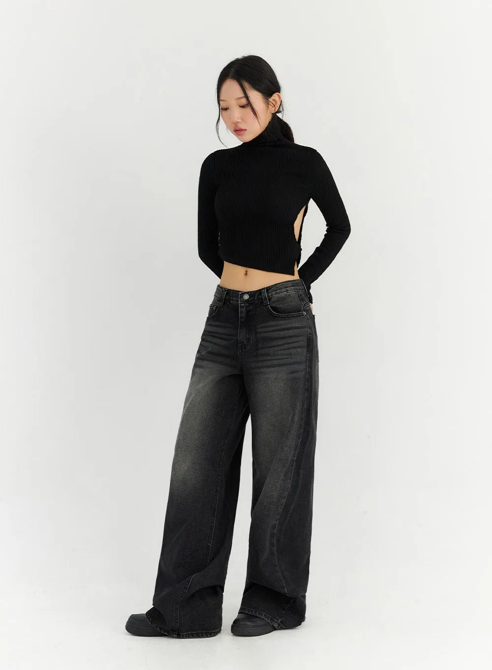 Back Slit Washed Wide Leg Jeans CN306 sold by Lewkin product image thumbnail 3