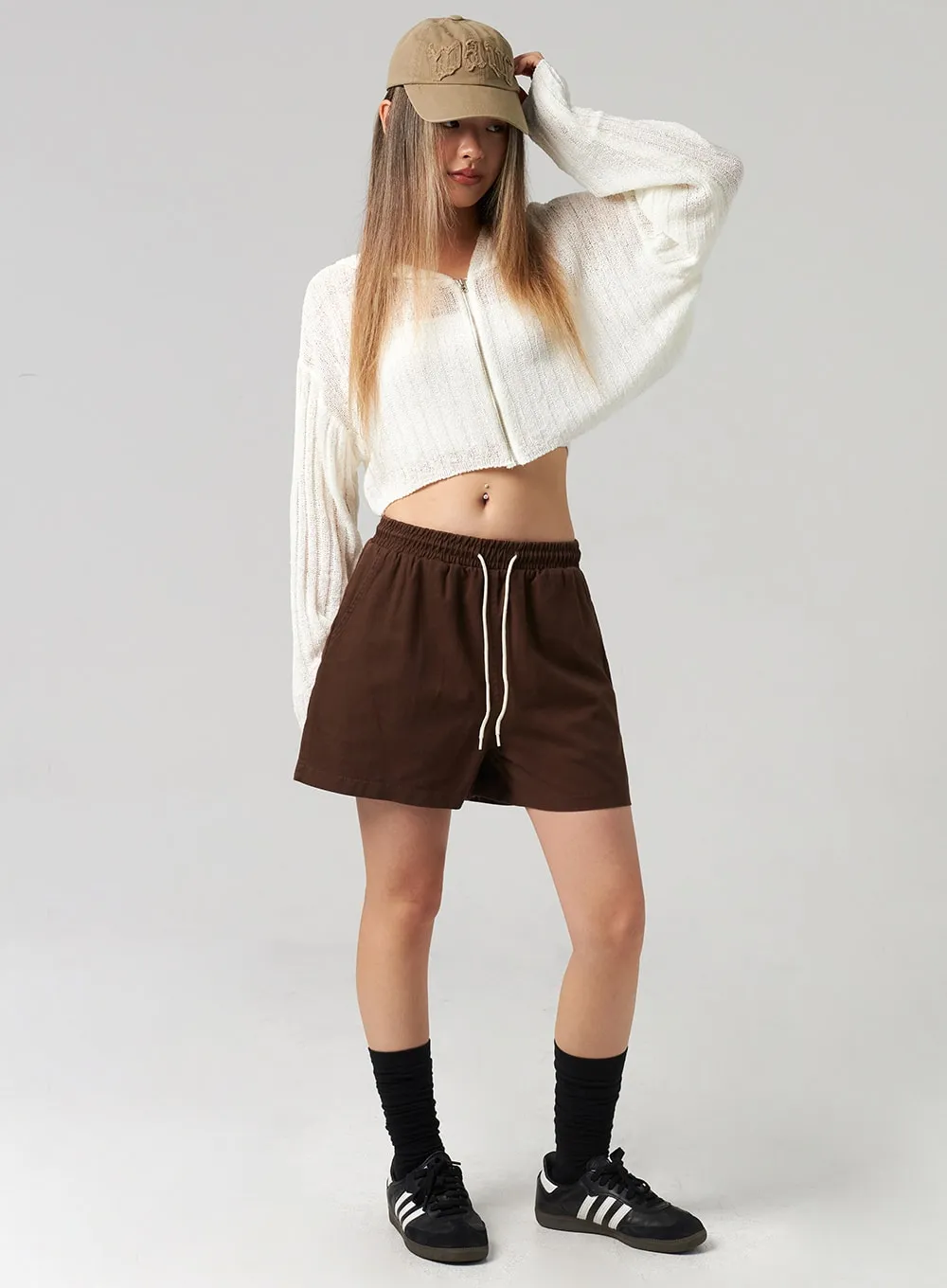 Wide Track Shorts CL306 sold by Lewkin