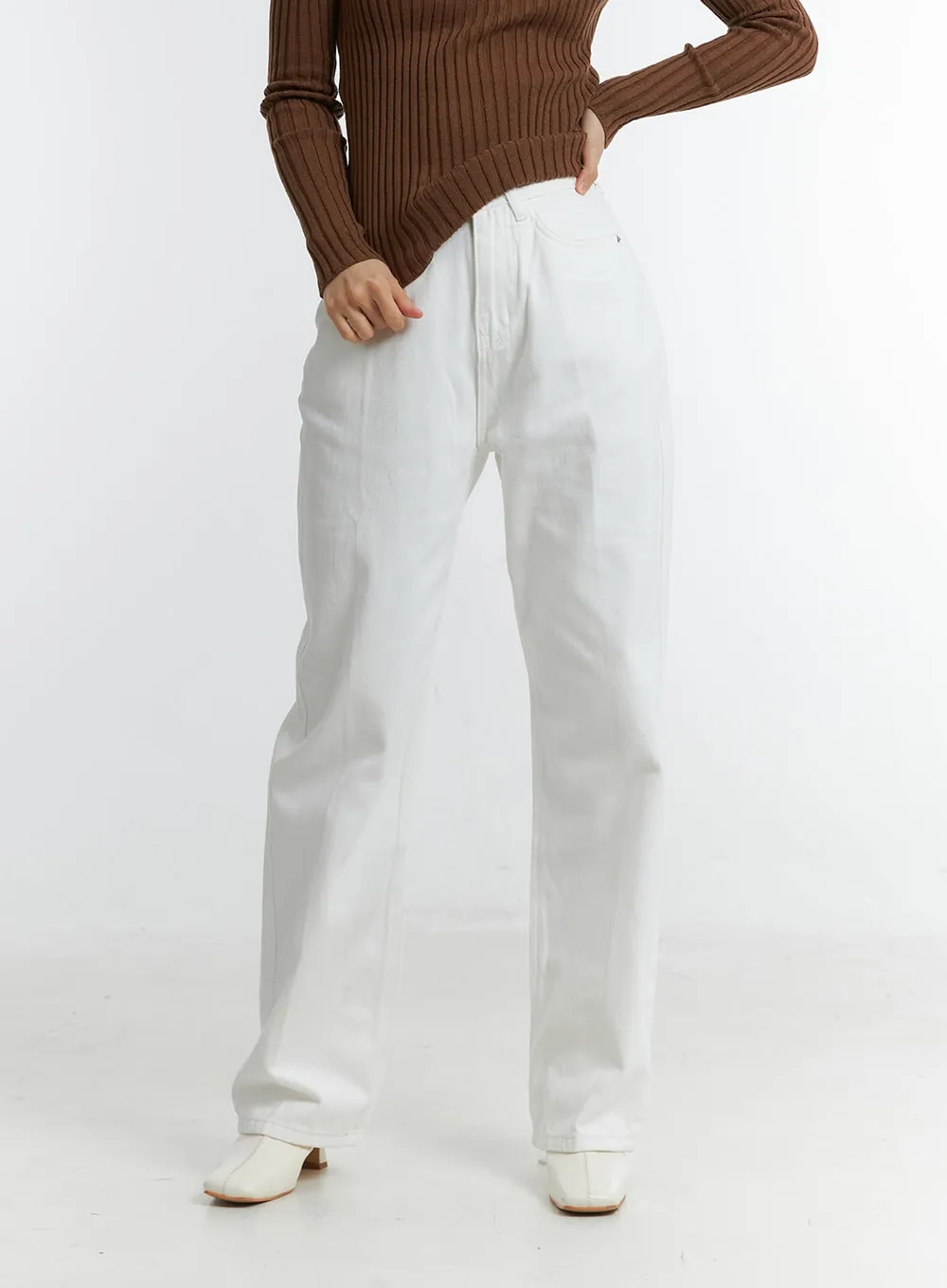 Mid-Waist Plush Wide Cotton Pants OD315 sold by Lewkin product image thumbnail 3