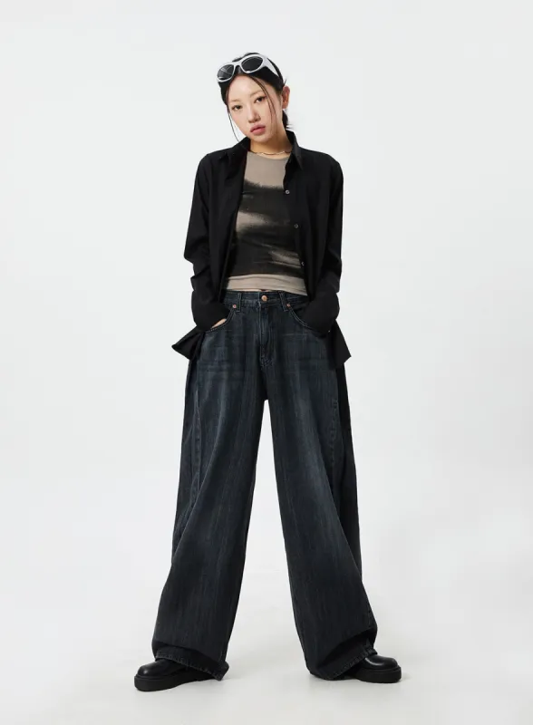 Mid-Rise Baggy Jeans CM324 sold by Lewkin