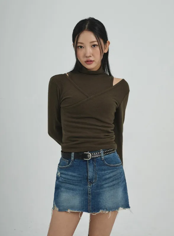 Layered Turtleneck And Cross Top Set CD12 sold by Lewkin