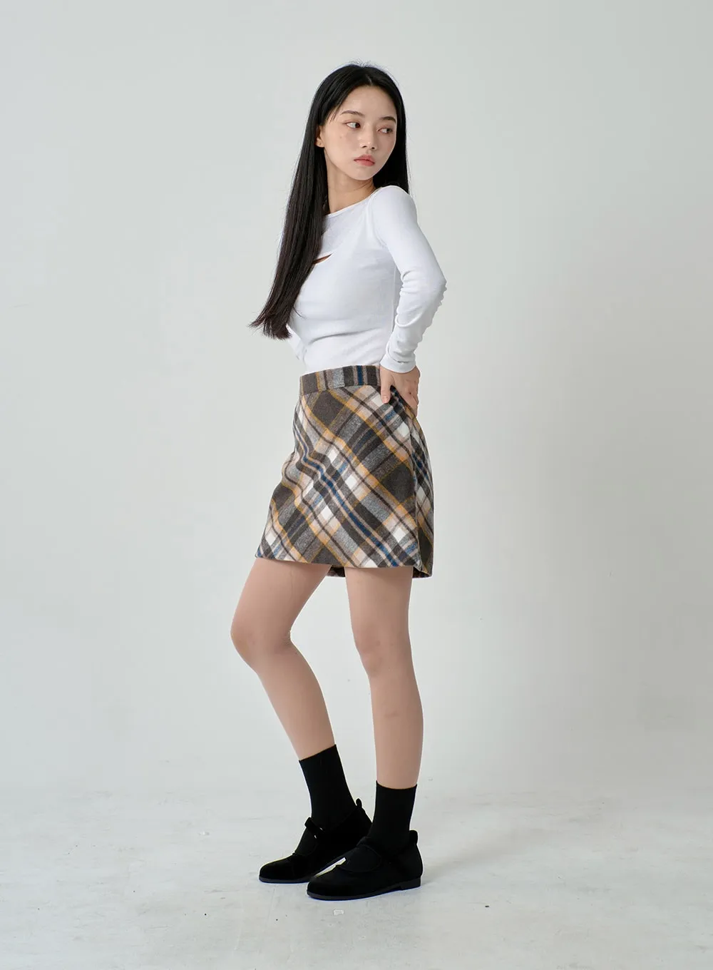 Slim Fit Chest Hole T-Shirt ON11 sold by Lewkin product image thumbnail 5