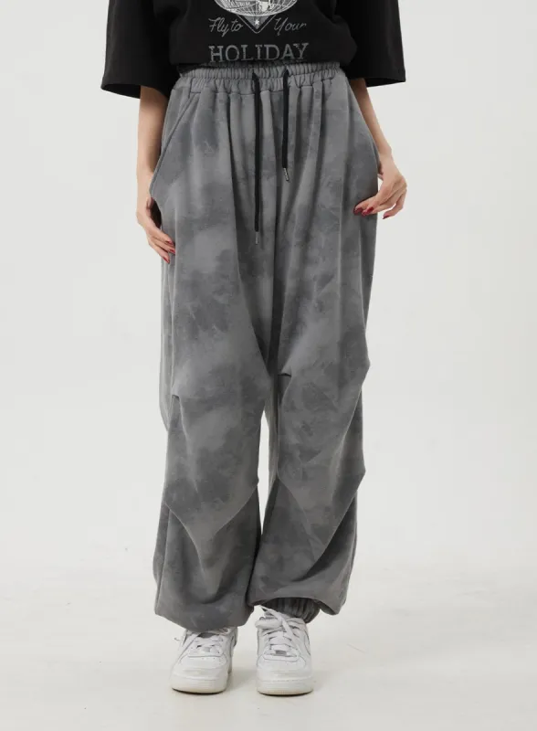 Mixed Color Baggy Track Pants BJ319 sold by Lewkin