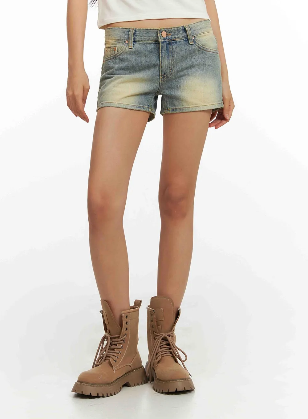 Low Rise Washed Denim Shorts IY422 sold by Lewkin product image thumbnail 2