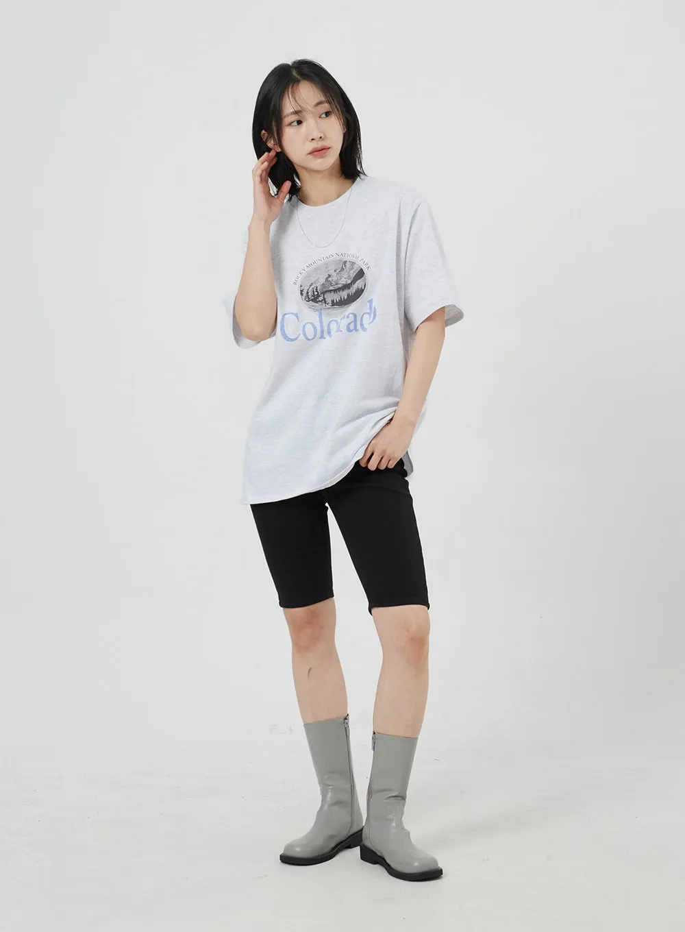 Graphic Oversized Tee OM306 sold by Lewkin product image thumbnail 2