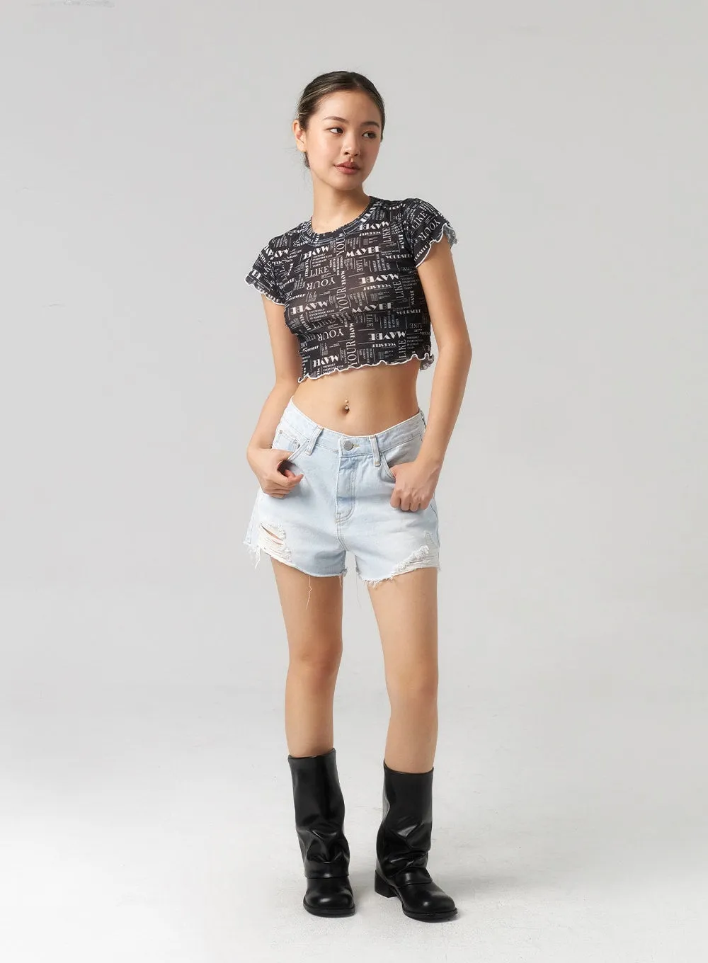 Ripped Light Denim Shorts CL303 sold by Lewkin product image thumbnail 4