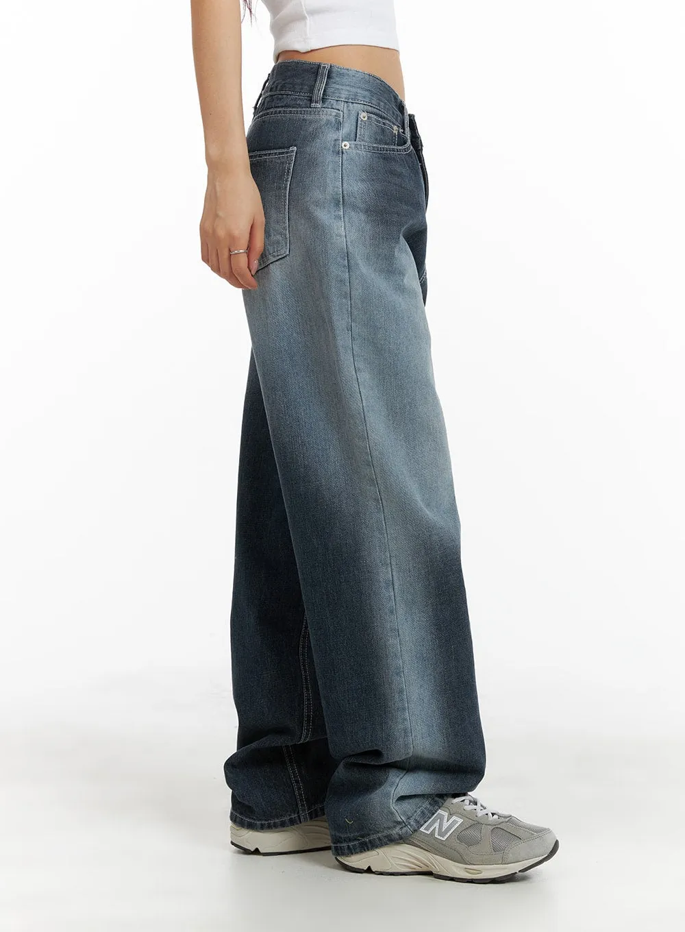Recycled Wide Baggy Jeans (Unisex) CM425 sold by Lewkin product image thumbnail 4