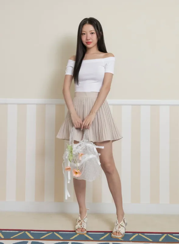 Solid Ruffle Hem Mini Skirt OY427 sold by Lewkin