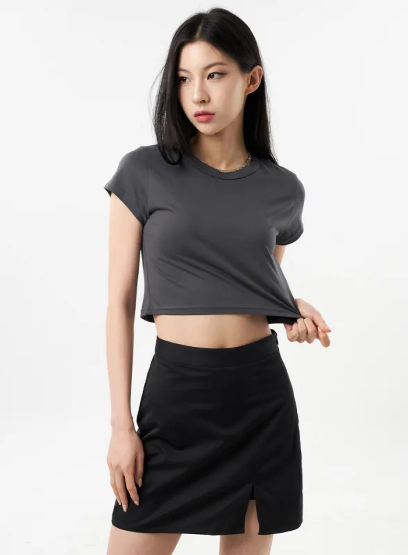 Cropped Tee CU313 sold by Lewkin