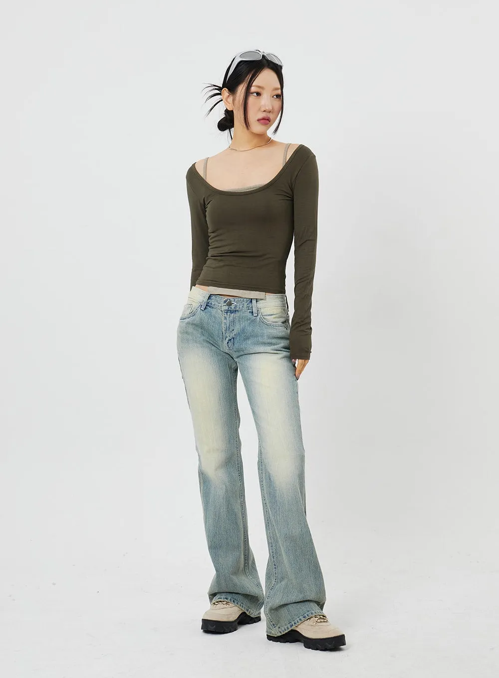 Low Rise Bootcut Jeans CF315 sold by Lewkin product image thumbnail 4