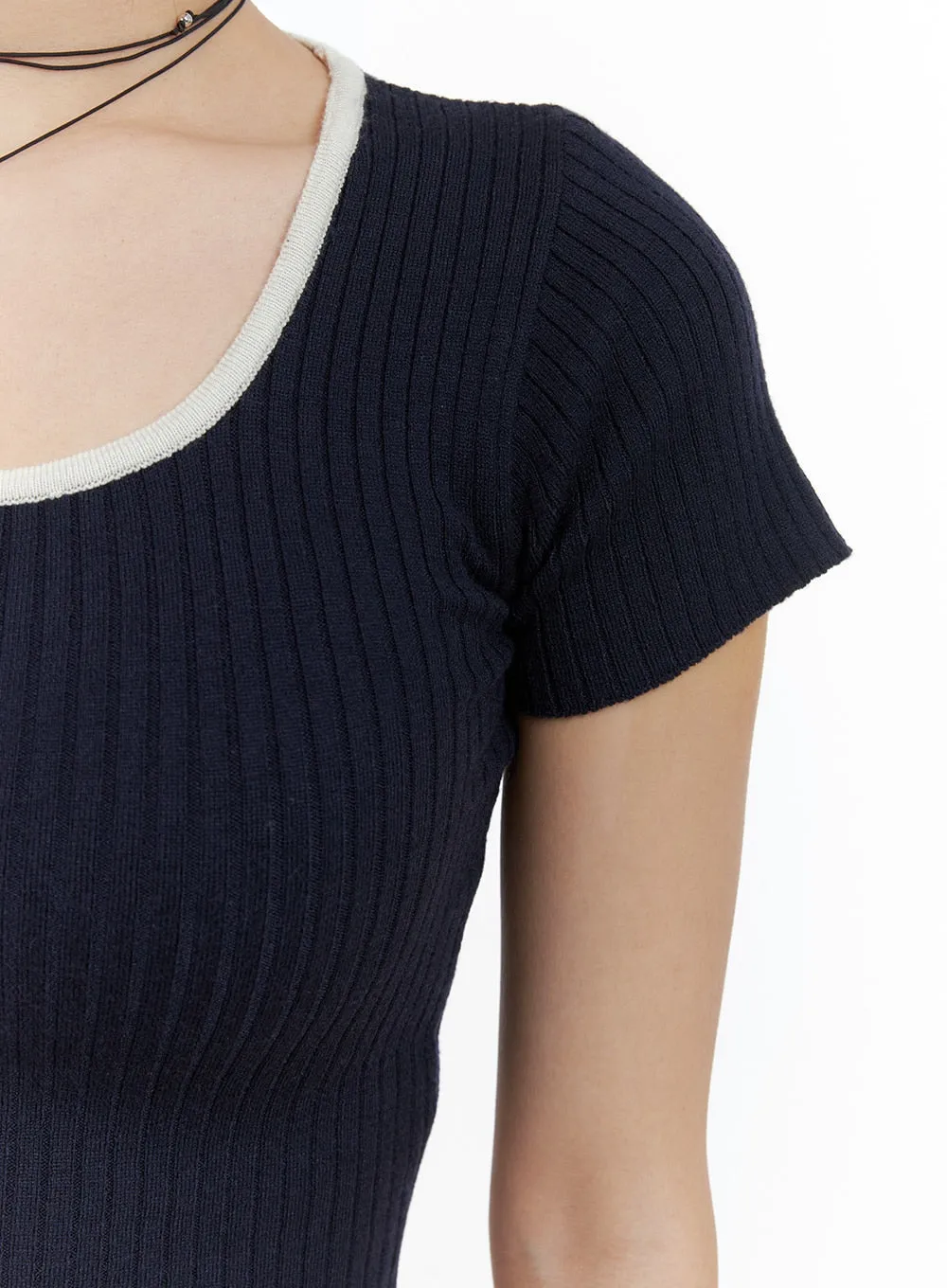 Solid U Neck Crop Top OA416 sold by Lewkin product image thumbnail 3