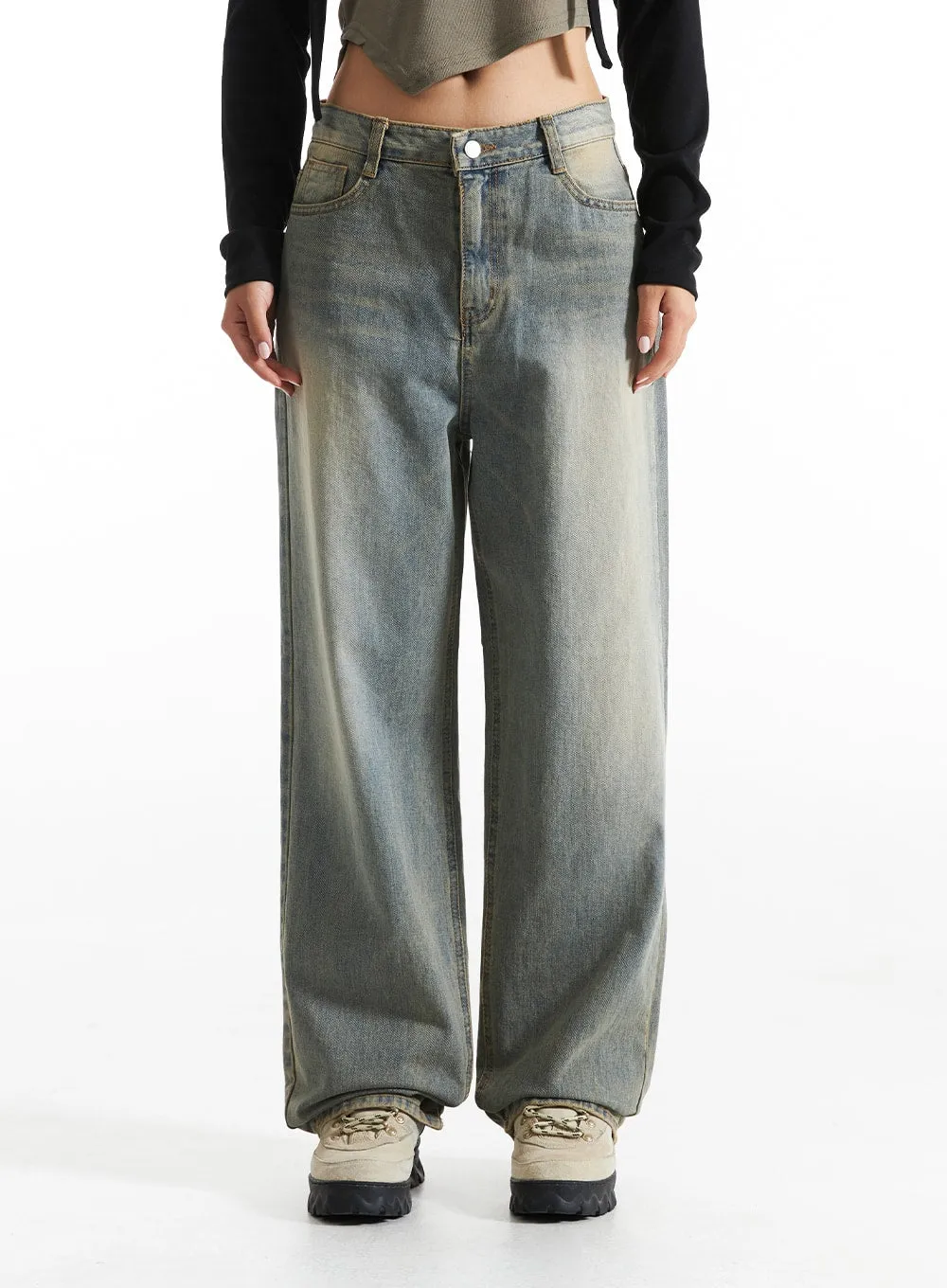 Light Wash Wide-Fit Jeans CO313 sold by Lewkin product image thumbnail 2