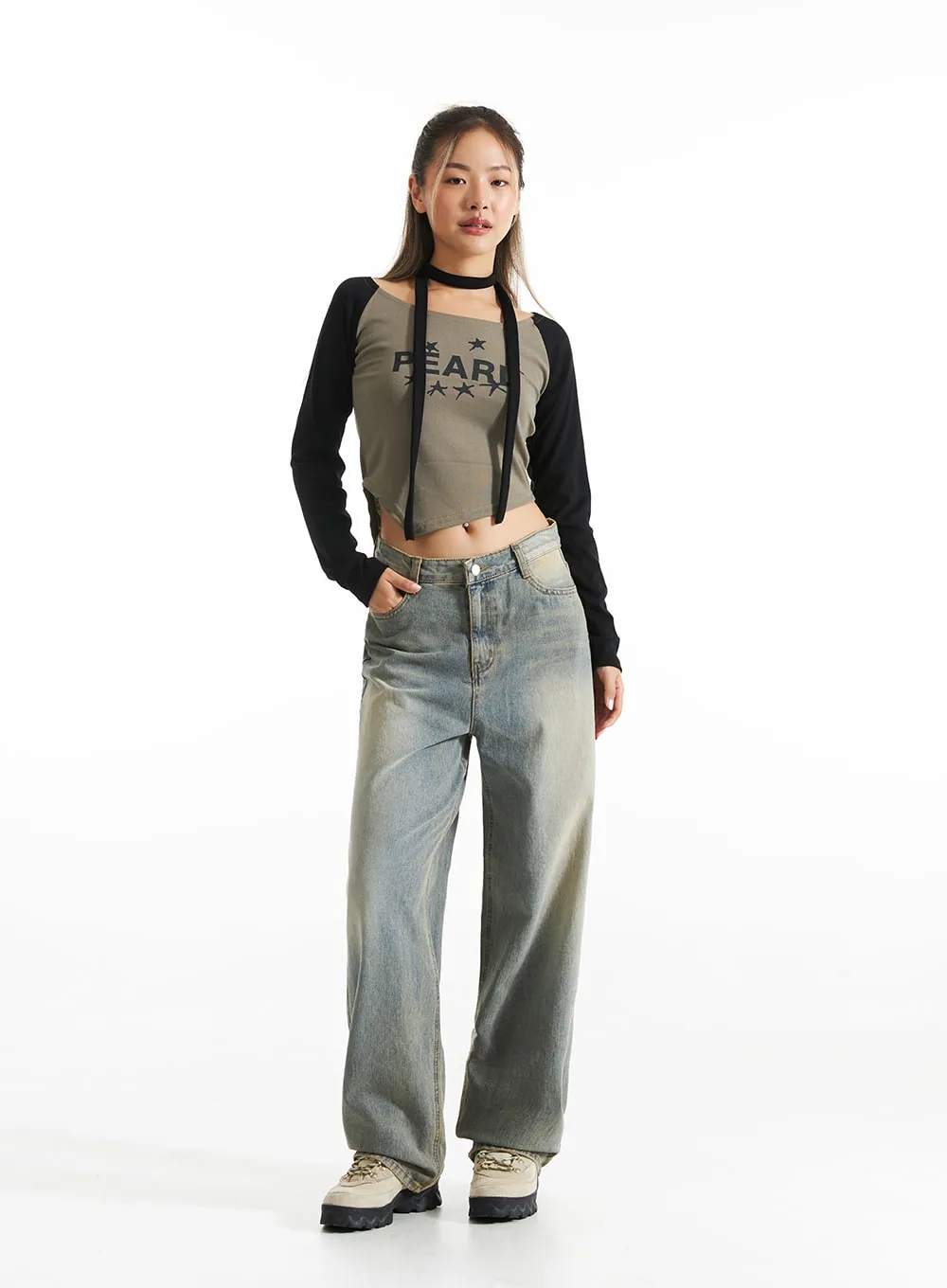 Light Wash Wide-Fit Jeans CO313 sold by Lewkin product image thumbnail 4