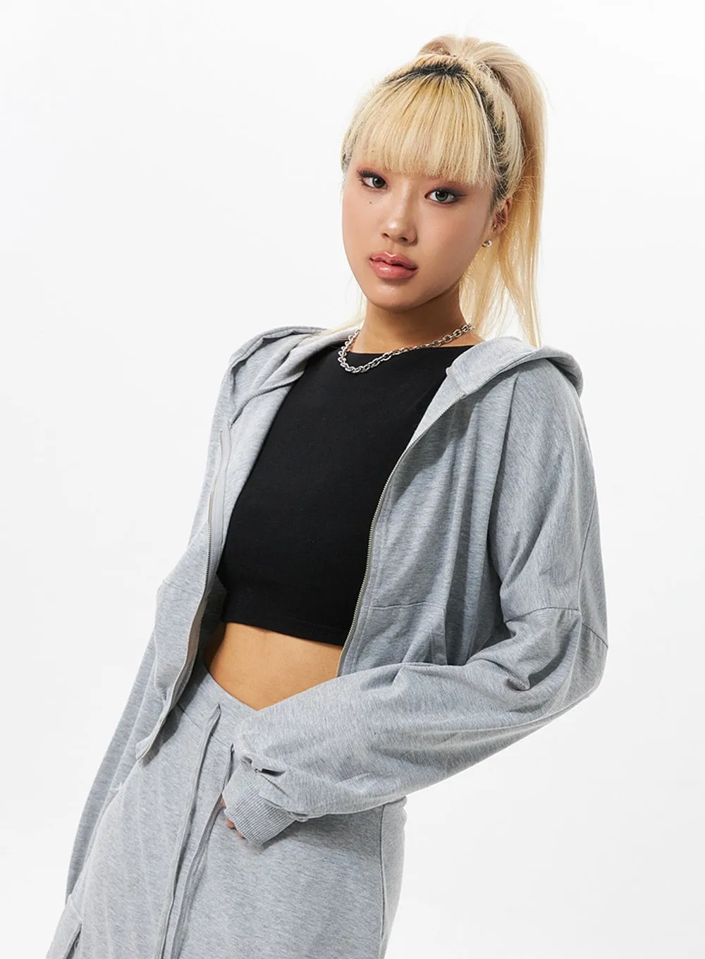 Crop Hoodie Zip-Up IO326 sold by Lewkin product image thumbnail 4