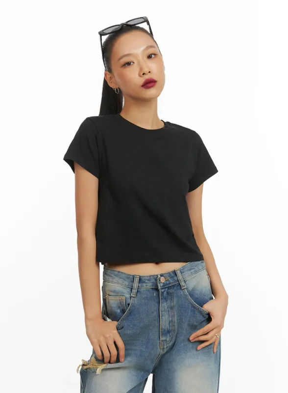Basic Crop Tee IY422 sold by Lewkin