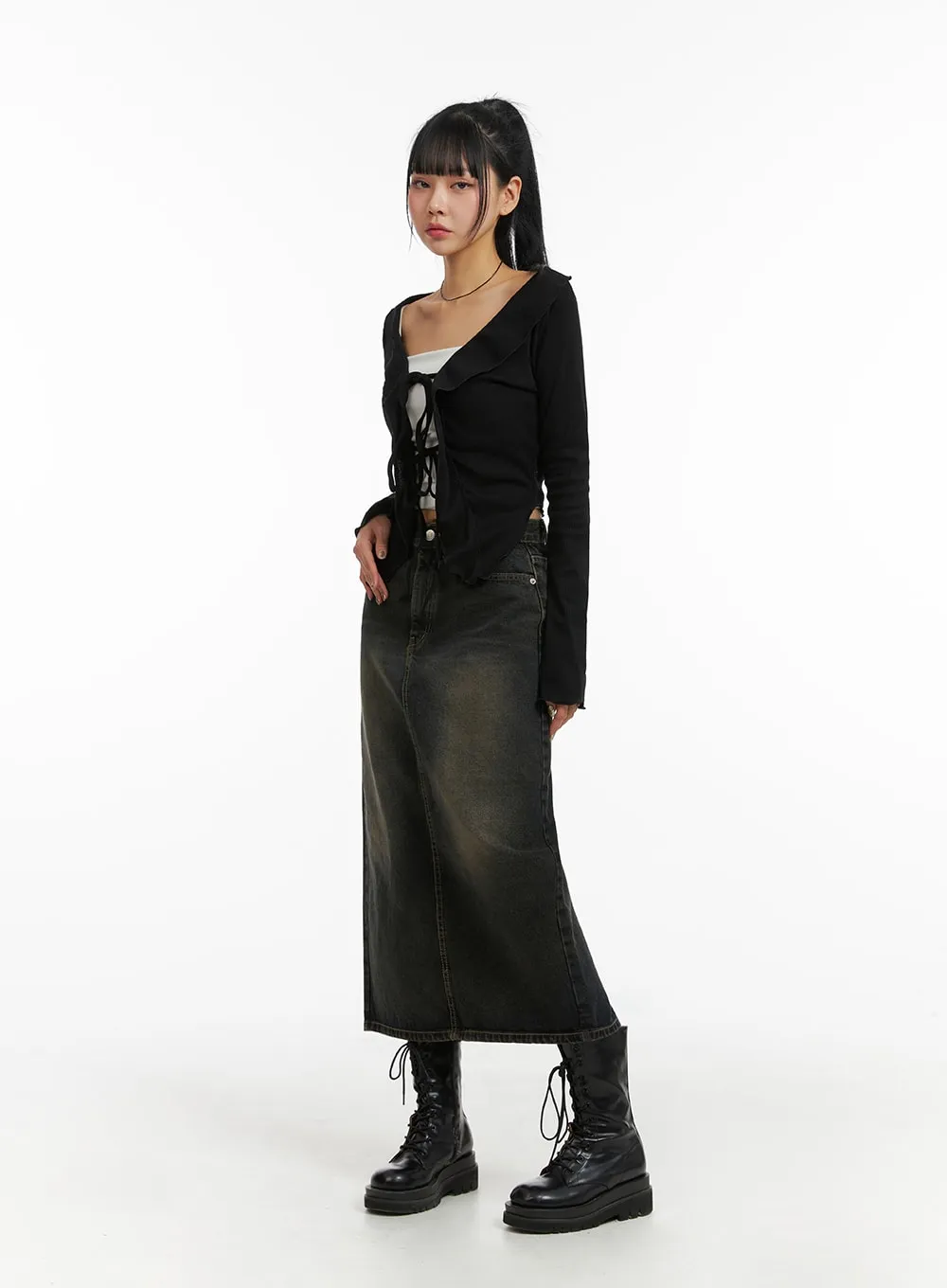 Denim Mid Waist Pocket Maxi Skirt CJ411 sold by Lewkin product image thumbnail 2