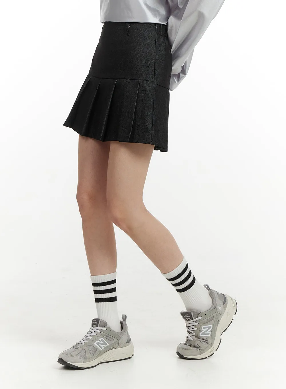 Solid Pleated Cotton Mini Skirt IM406 sold by Lewkin product image thumbnail 4