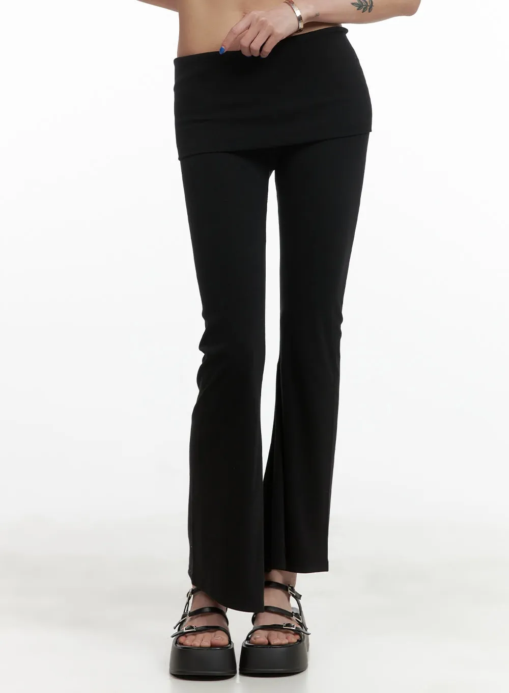 Activewear Bootcut Wrap Leggings CY423 sold by Lewkin product image thumbnail 2