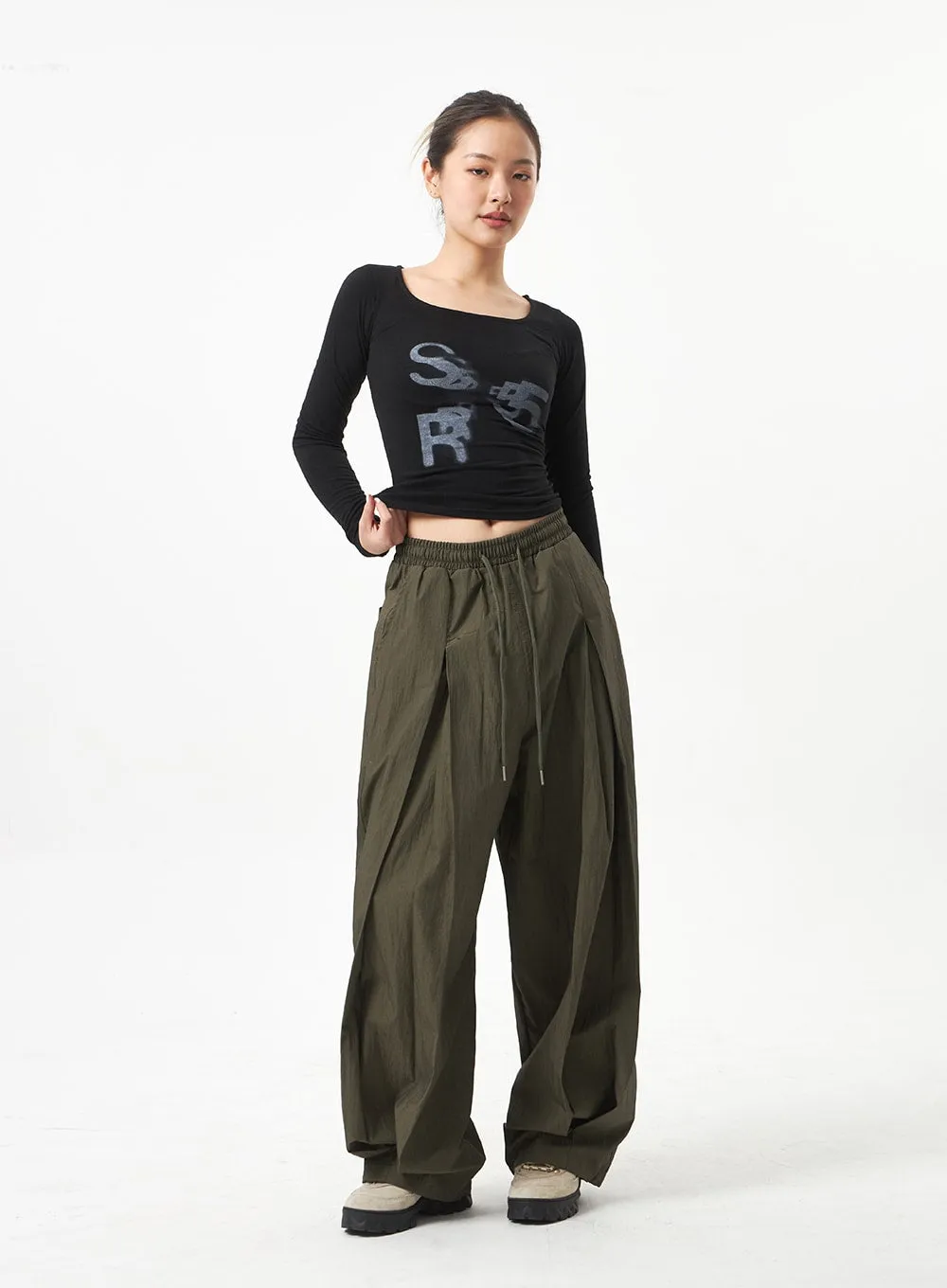 Square Neck Cropped Top CA318 sold by Lewkin product image thumbnail 3