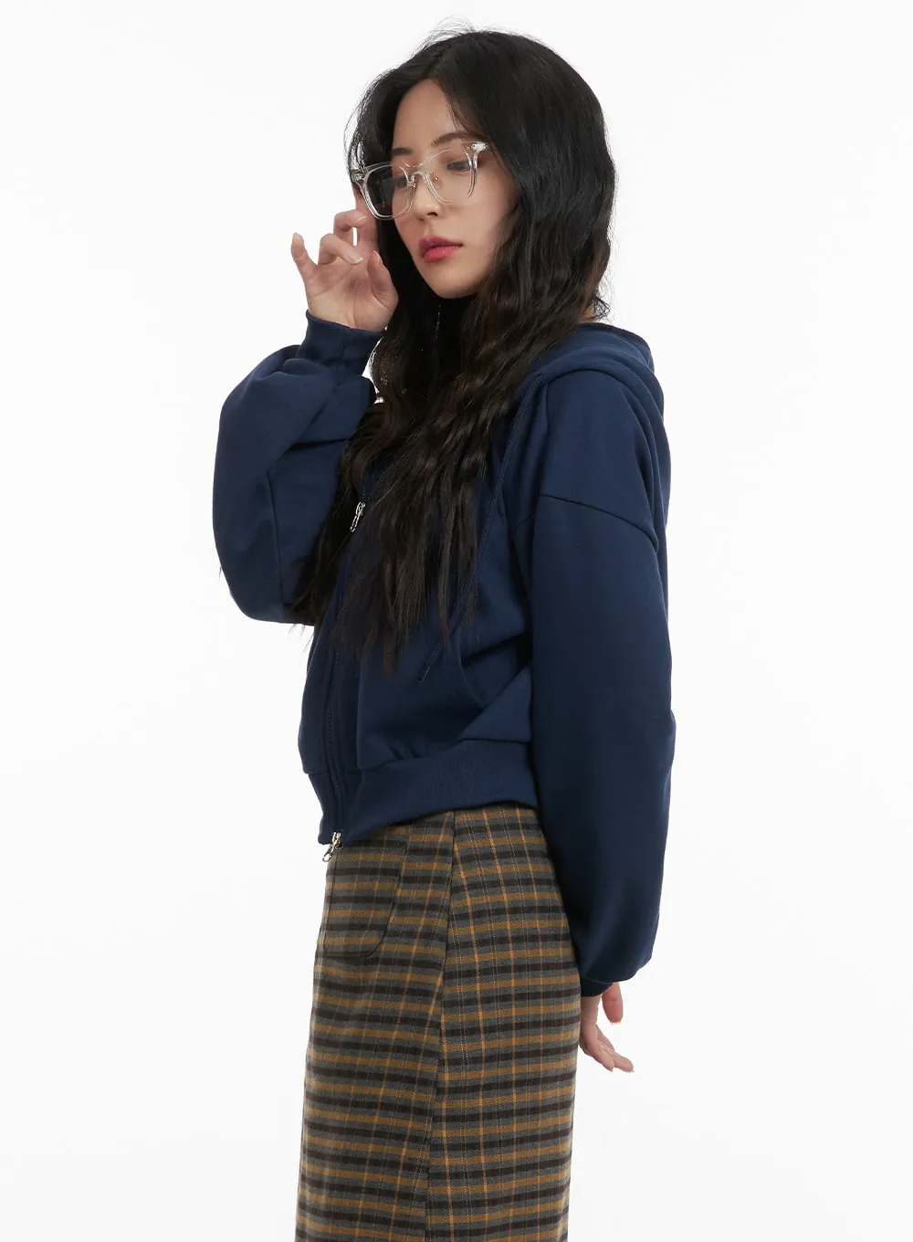 Zip-Up Crop Hoodie OM422 sold by Lewkin product image thumbnail 3