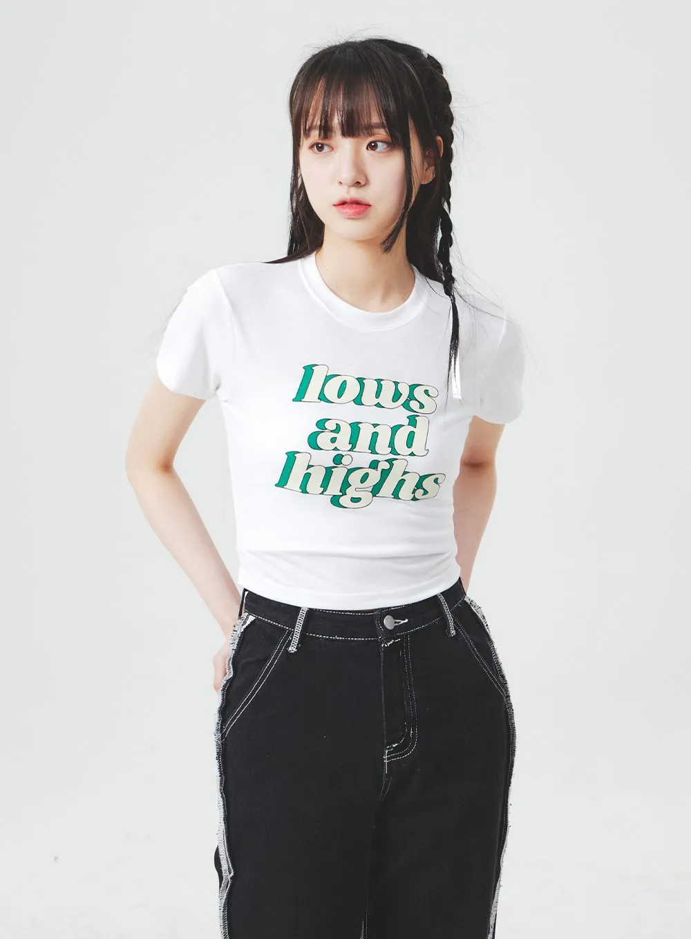 Crewneck Graphic Tee BA307 sold by Lewkin