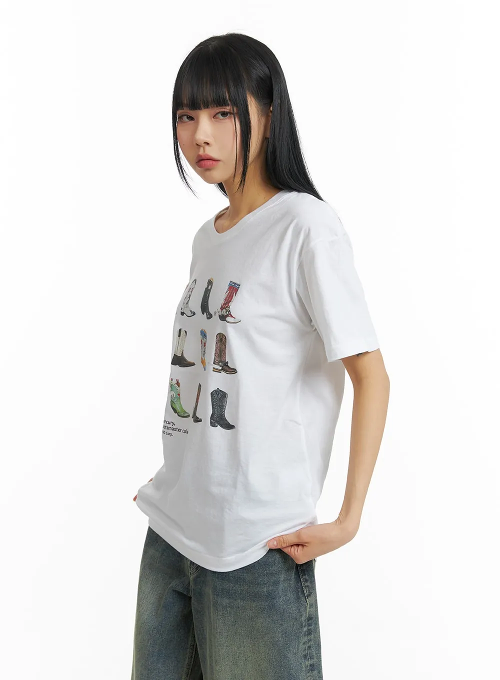 Graphic Boots Oversized T-Shirt CM407 sold by Lewkin product image thumbnail 4