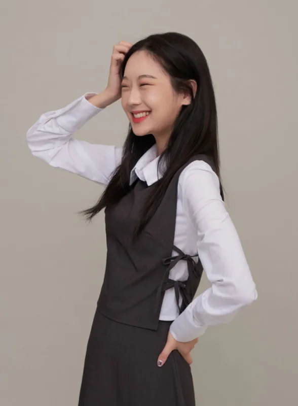 Cropped Vest with Side Ribbon F17 sold by Lewkin