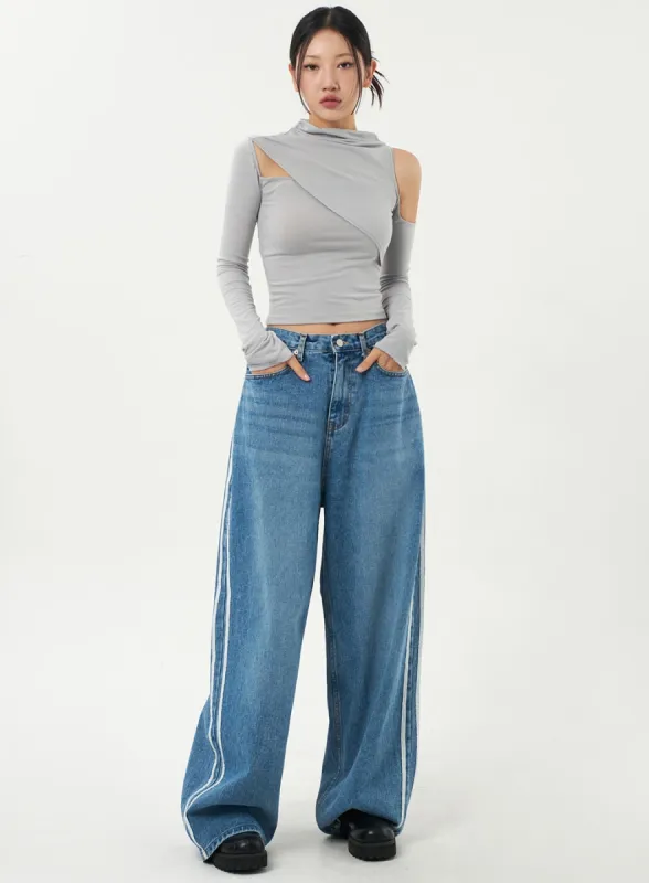 Side Stripe Jeans CA326 sold by Lewkin