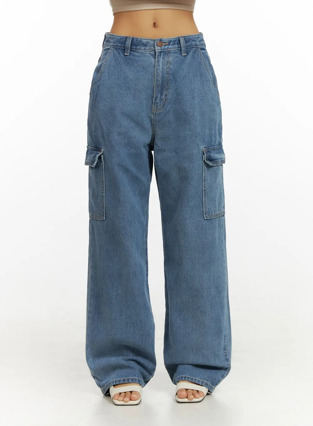 Low Rise Cargo Jeans IU412 sold by Lewkin product image thumbnail 2