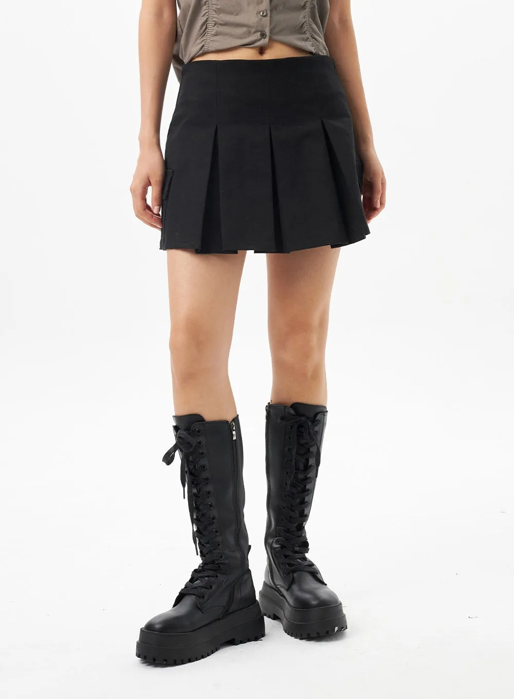 Mid-Rise Pleated Mini Skirt CU315 sold by Lewkin product image thumbnail 2